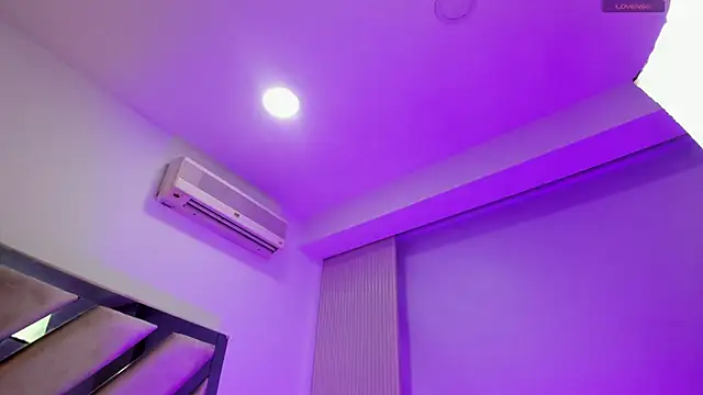 kathy bakerr online show from March 25, 1:21 pm