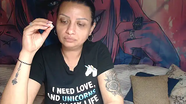 rosse26830 online show from May 8, 8:01 pm