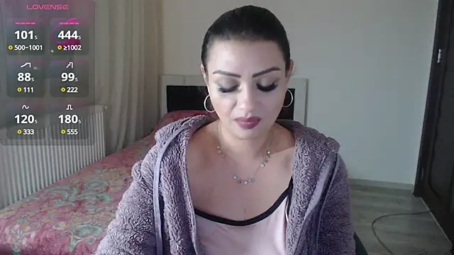 rosse26830 online show from March 9, 9:57 pm