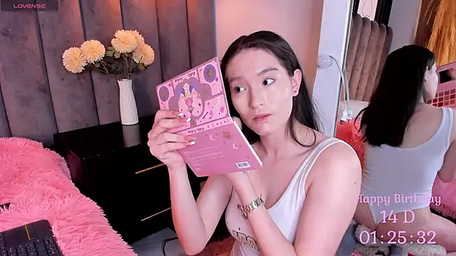 Snapshot of chelsea_bolton_ chatting on September 29, 1:17 pm chelsea bolton online show from September 29, 1:17 pm