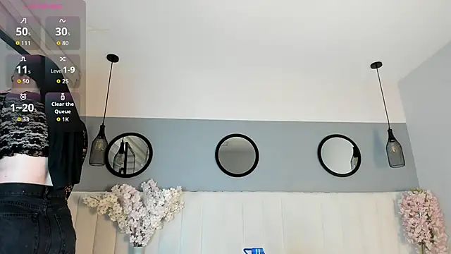 chelsea bolton  online show from March 14, 12:22 pm