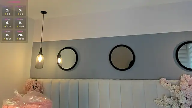 chelsea bolton  online show from March 24, 3:01 pm