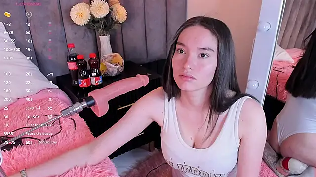 Snapshot of chelsea_bolton_ chatting on October 7, 1:12 pm chelsea bolton online show from October 7, 1:12 pm