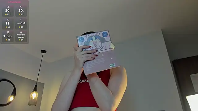 chelsea bolton  online show from March 30, 12:17 pm