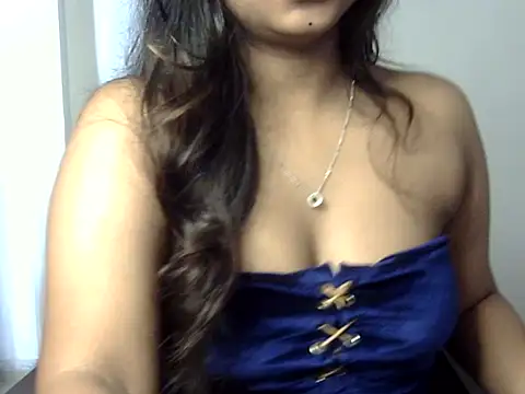 Snapshot of Niyaa77 chatting on September 13, 6:46 am Niyaa77 online show from September 13, 6:46 am