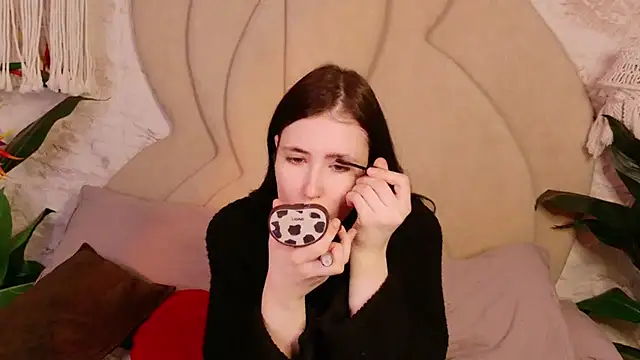 Snapshot of EmmaLawrens chatting on February 8, 5:54 pm EmmaLawrens online show from February 8, 5:54 pm