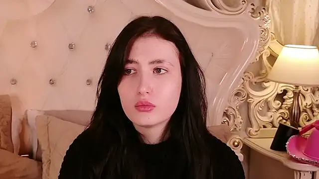 Snapshot of EmmaLawrens chatting on February 4, 3:40 pm EmmaLawrens online show from February 4, 3:40 pm