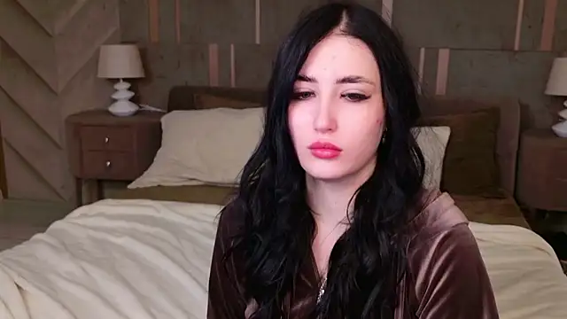 Snapshot of EmmaLawrens chatting on September 13, 3:45 pm EmmaLawrens online show from September 13, 3:45 pm