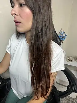 Aleska Miami online show from April 10, 2:24 pm