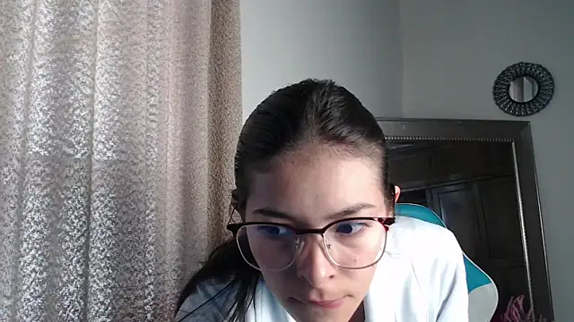 Snapshot of Aleska_Miami chatting on September 17, 1:46 pm Aleska Miami online show from September 17, 1:46 pm
