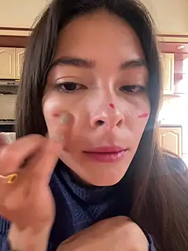 Aleska Miami online show from April 9, 2:01 pm