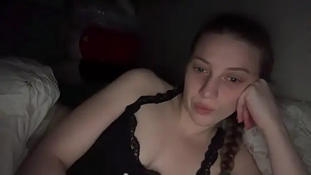 Ella-82 online show from February 21, 3:12 am