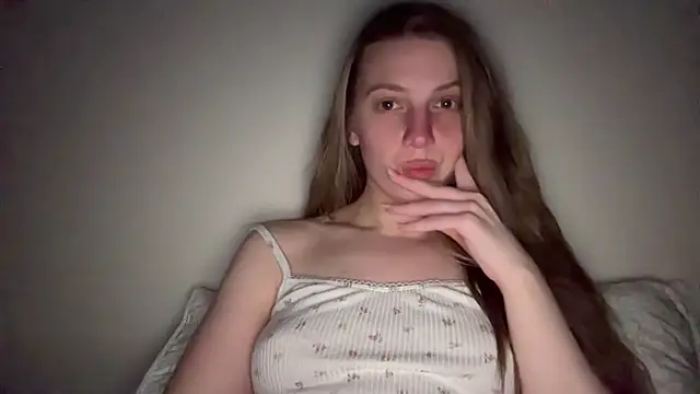 Ella-82 online show from February 22, 2:50 am