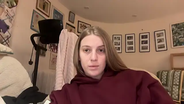 Ella-82 online show from February 13, 3:03 pm