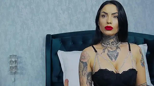 NataliaCristal online show from December 3, 5:41 am