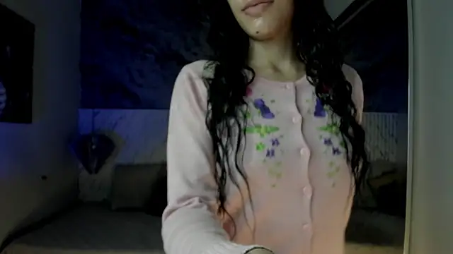 vaiolethsan   online show from June 22, 7:44 pm
