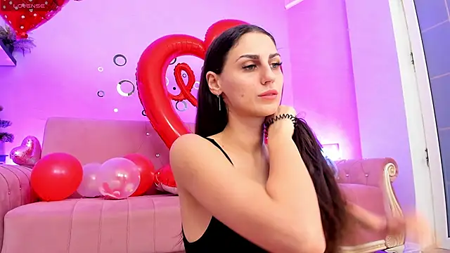 BelovedKhloee online show from February 27, 8:30 pm