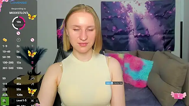 BeautyBlondy online show from May 11, 4:04 pm