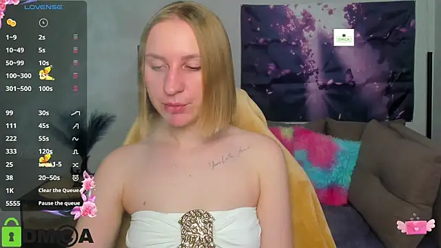 BeautyBlondy online show from May 12, 12:33 pm