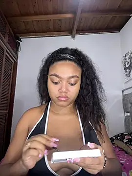 Snapshot of JasmineRose7 chatting on July 24, 12:56 pm JasmineRose7 online show from July 24, 12:56 pm