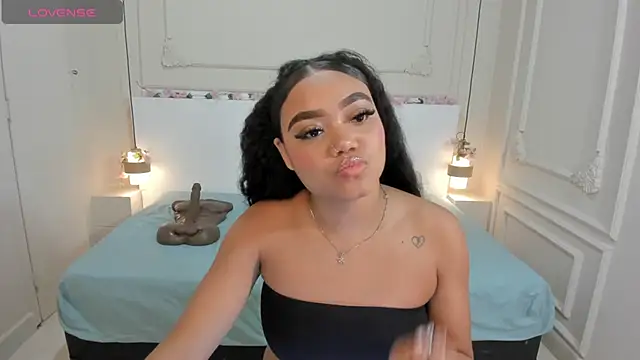 JasmineRose7 online show from October 21, 12:26 pm