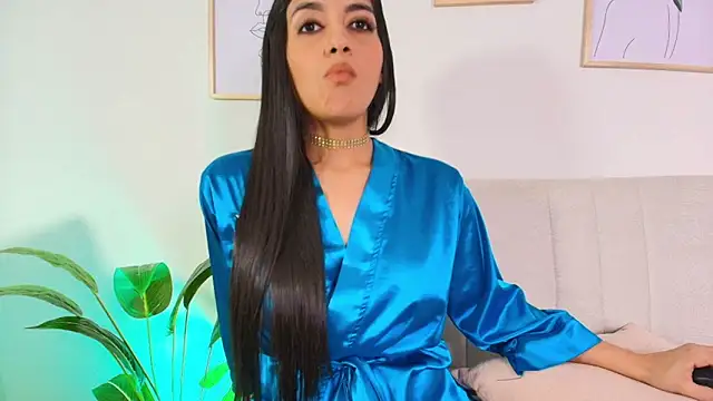 trissha xk1 online show from February 18, 3:41 pm