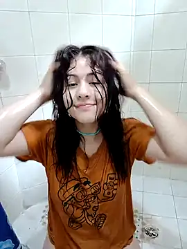 MiaQueen021 online show from October 6, 5:13 pm