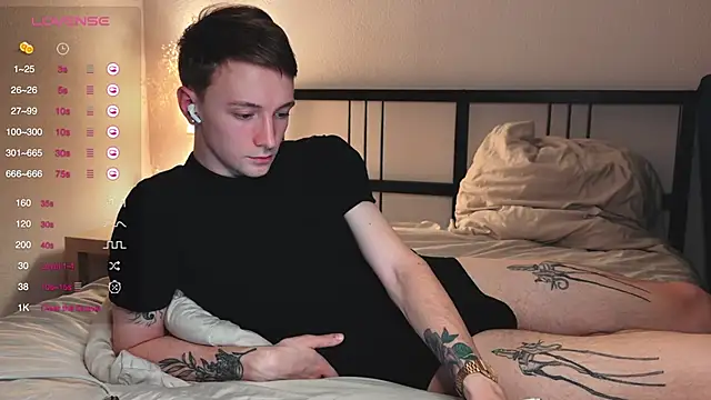 Calvin Polanski online show from October 31, 6:04 pm