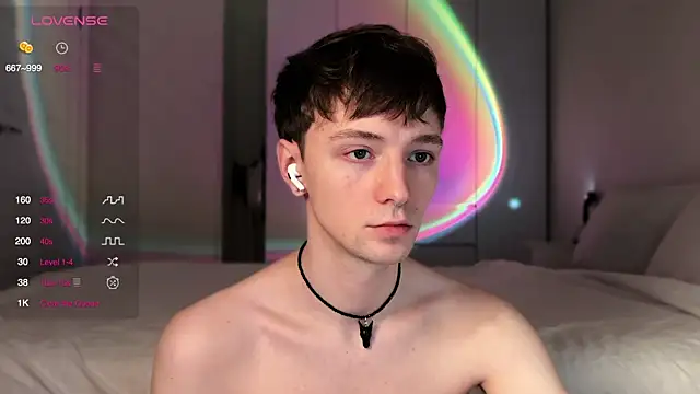 Snapshot of Calvin_Polanski chatting on January 9, 7:10 pm Calvin Polanski online show from January 9, 7:10 pm