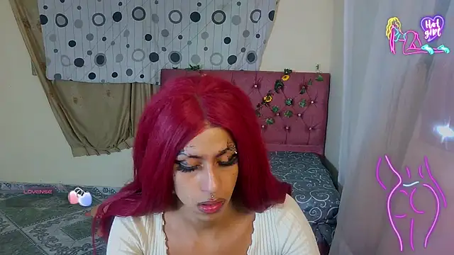 boysLittle online show from May 5, 1:41 am