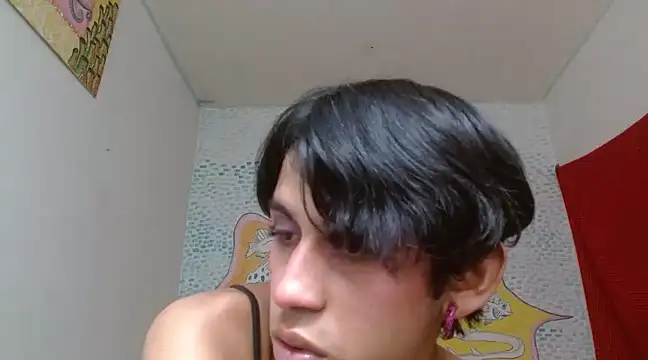 Snapshot of boysLittle chatting on March 1, 4:54 pm boysLittle online show from March 1, 4:54 pm