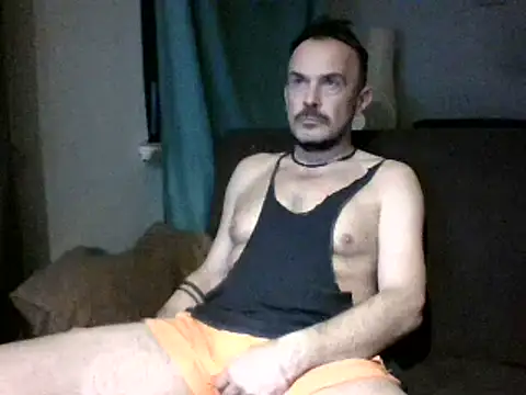 Snapshot of GaySexxPL chatting on March 1, 10:31 pm GaySexxPL online show from March 1, 10:31 pm