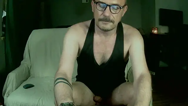 Snapshot of GaySexxPL chatting on September 27, 3:40 pm GaySexxPL online show from September 27, 3:40 pm