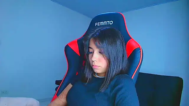 Rousse violett online show from November 6, 11:42 pm