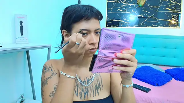 gabriela cortez online show from September 27, 12:33 pm