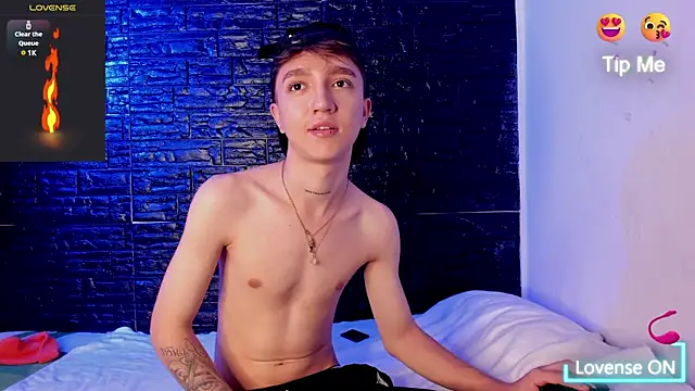 Snapshot of jeremy_salvatore chatting on March 18, 6:28 am jeremy salvatore online show from March 18, 6:28 am