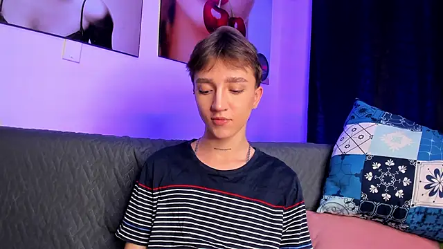 Snapshot of jeremy_salvatore chatting on January 24, 5:10 am jeremy salvatore online show from January 24, 5:10 am