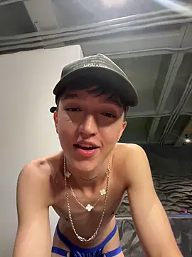 Snapshot of jeremy_salvatore chatting on February 6, 9:11 am jeremy salvatore online show from February 6, 9:11 am