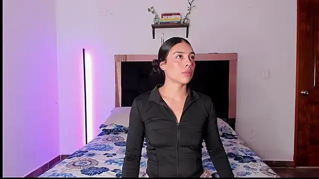 Carorosse online show from February 26, 3:56 pm