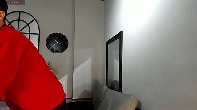 tim  fox online show from March 22, 11:34 am