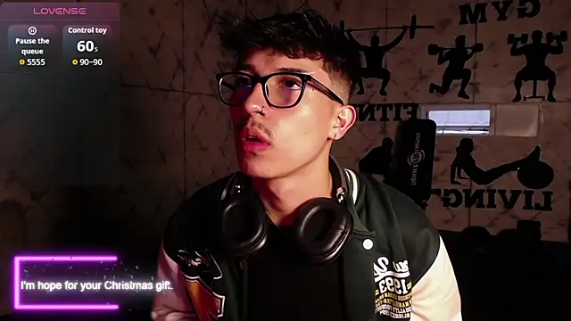 tim  fox online show from December 16, 11:36 am