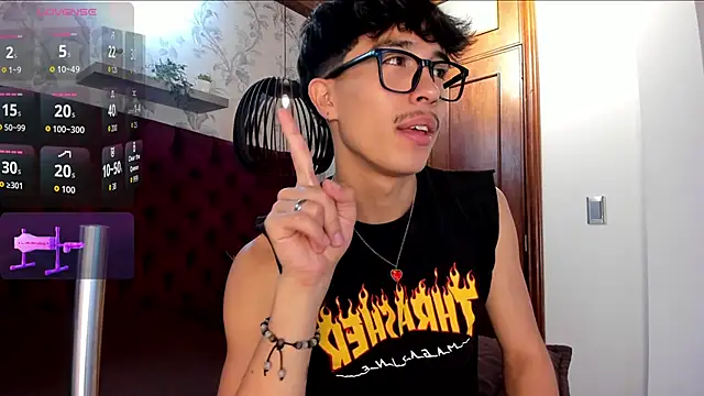 tim  fox online show from September 19, 11:58 am