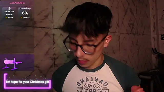 tim  fox online show from December 21, 11:34 am