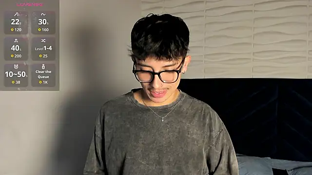 tim  fox online show from February 8, 11:52 am