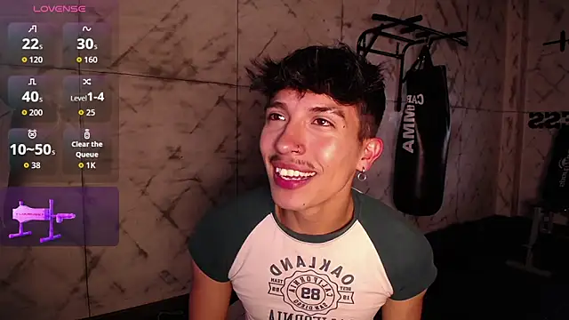 tim  fox online show from March 29, 7:37 pm