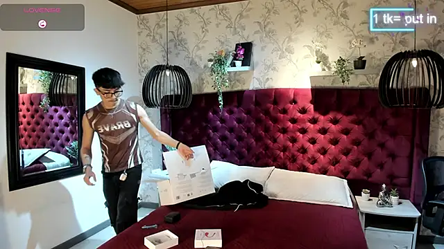 tim  fox online show from October 23, 12:04 pm