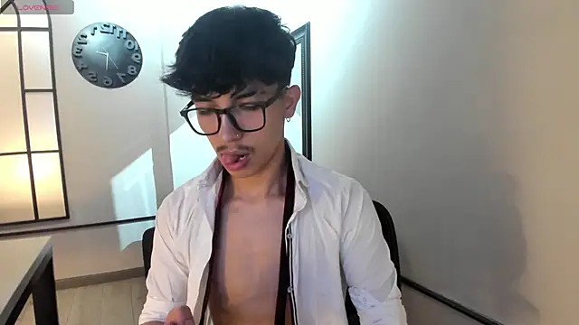 tim  fox online show from September 22, 12:00 pm