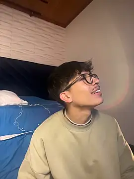 tim  fox online show from December 4, 12:04 pm