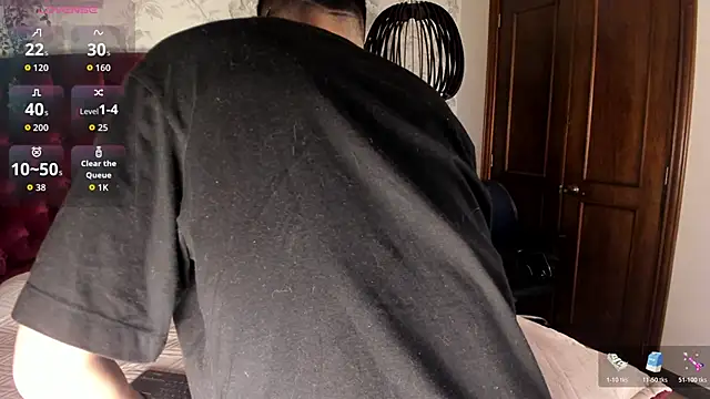 tim  fox online show from April 12, 11:57 am