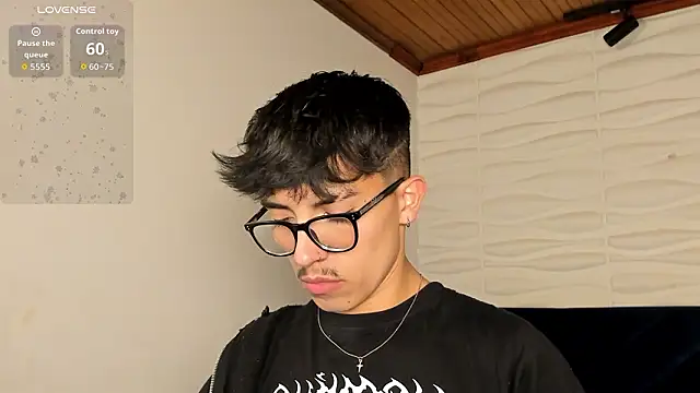 tim  fox online show from March 13, 11:48 am